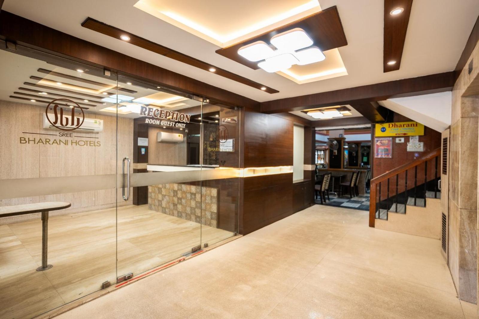 Sree Bharani Hotels Tirunelveli Bagian luar foto